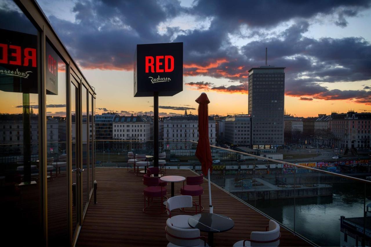 Radisson Red Hotel, Вена Экстерьер фото